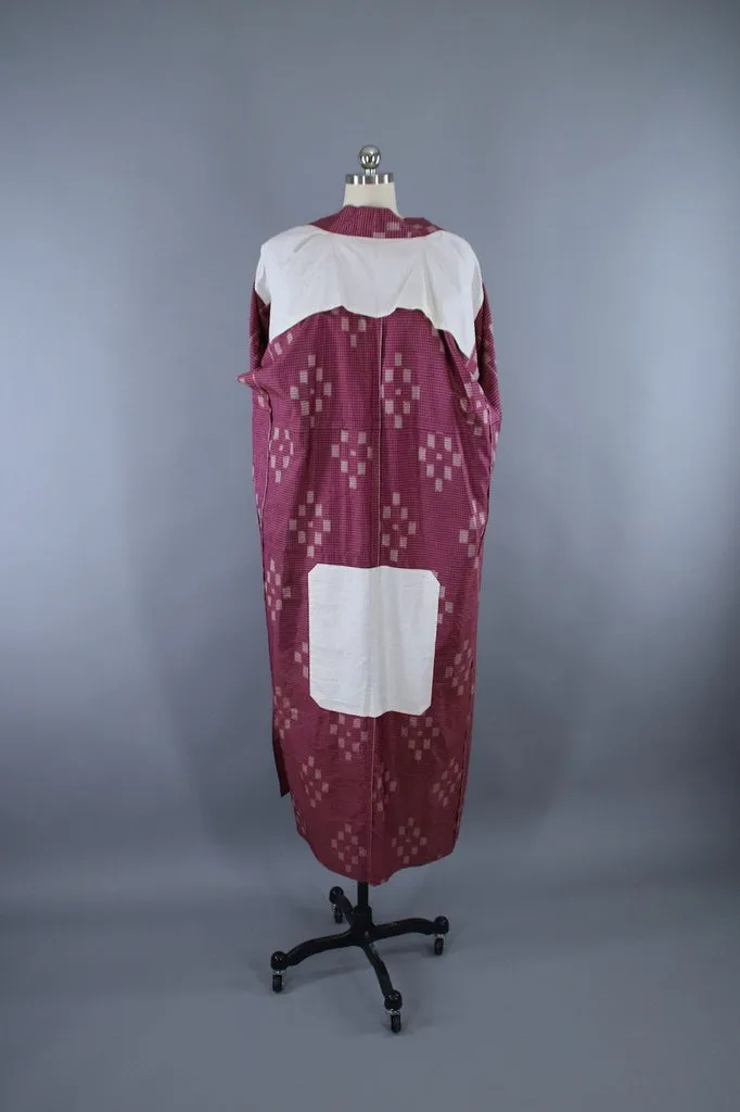 1950s Vintage Silk Kimono Robe / Purple Magenta Ikat Meisen Silk